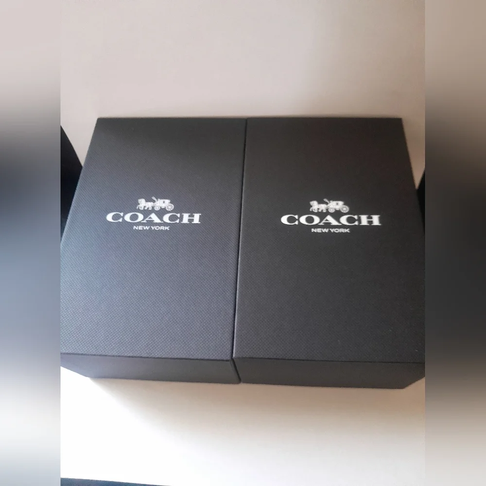 New Coach 3D Ornaments Set Of 2 With Gift Box's NWT